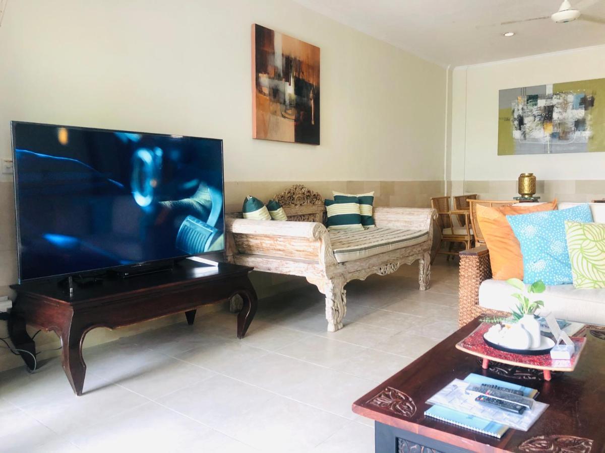 Villa Carissa Seminyak Centre, Bali By Le Ciel Hospitality Εξωτερικό φωτογραφία