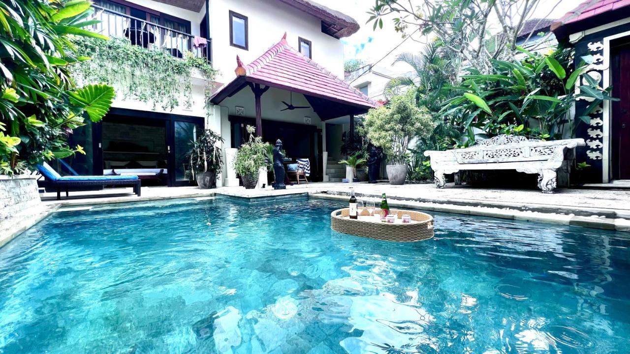 Villa Carissa Seminyak Centre, Bali By Le Ciel Hospitality Εξωτερικό φωτογραφία