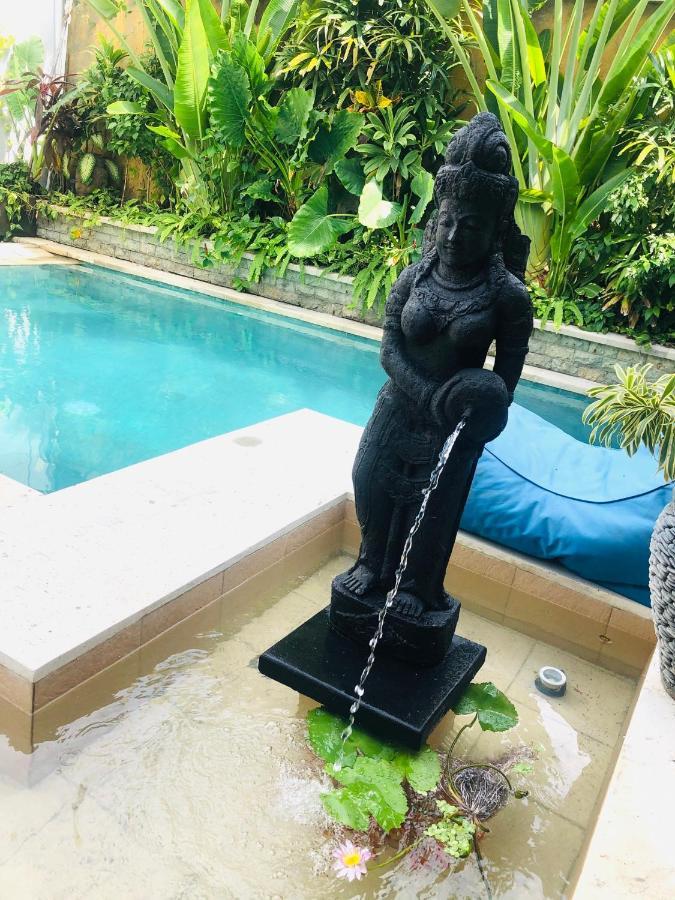 Villa Carissa Seminyak Centre, Bali By Le Ciel Hospitality Εξωτερικό φωτογραφία