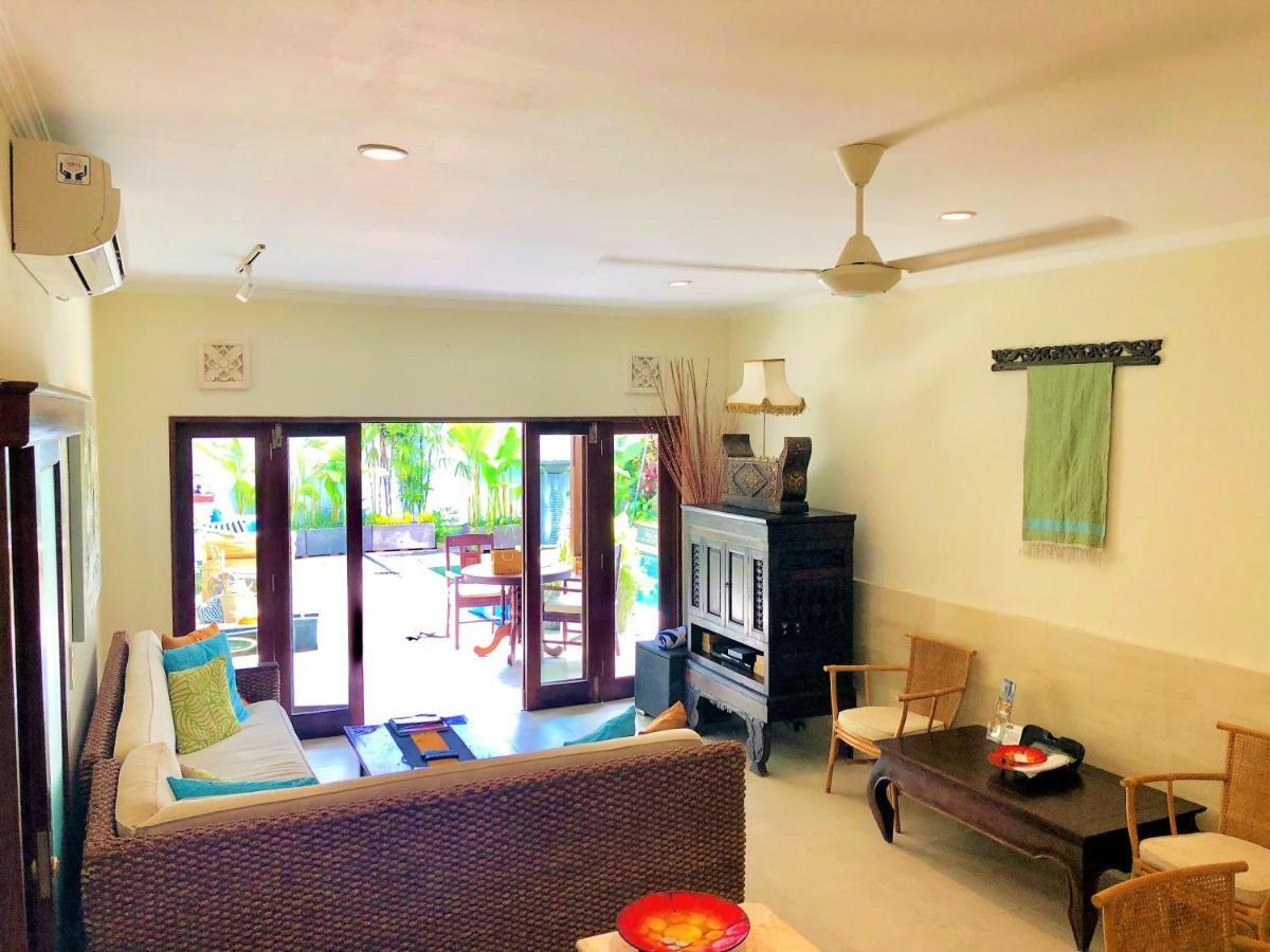 Villa Carissa Seminyak Centre, Bali By Le Ciel Hospitality Εξωτερικό φωτογραφία